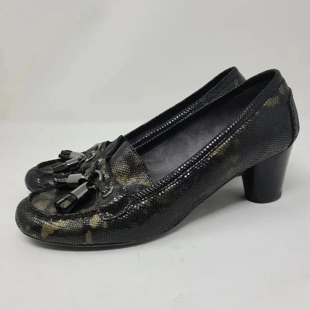 Stuart Weitzman Camouflage Print Loafer Heels 7.5